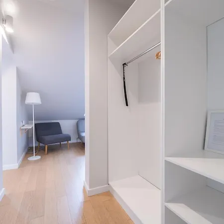 Apartamento Charming Two-bedrooms In The Heart Of Old Town *